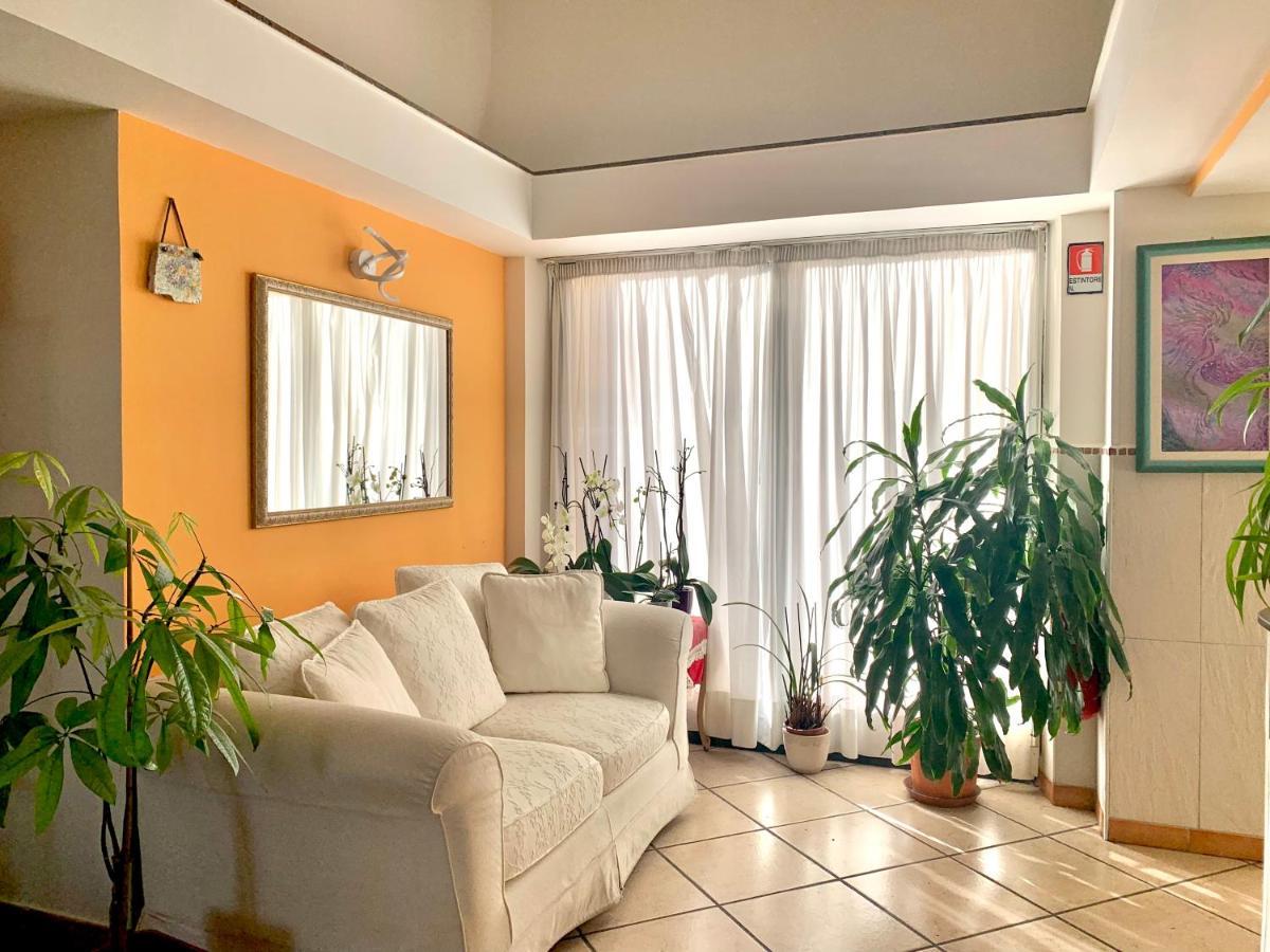 Hotel Ristorante Serena Rieti Esterno foto