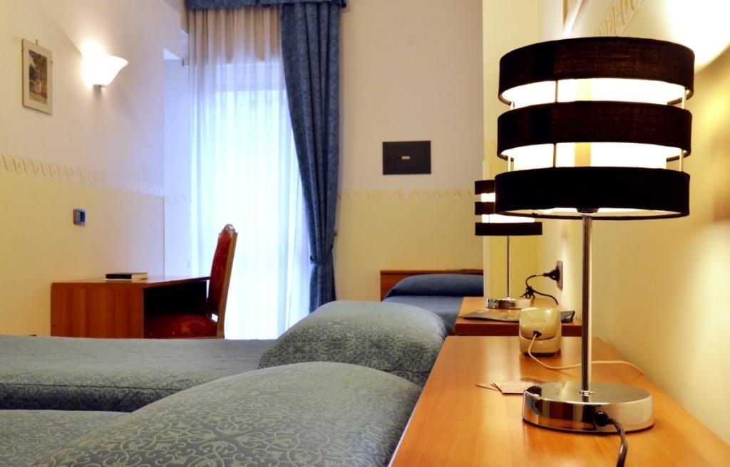 Hotel Ristorante Serena Rieti Esterno foto