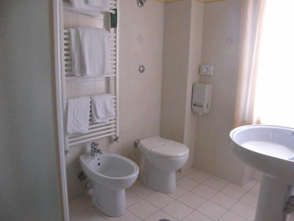 Hotel Ristorante Serena Rieti Camera foto